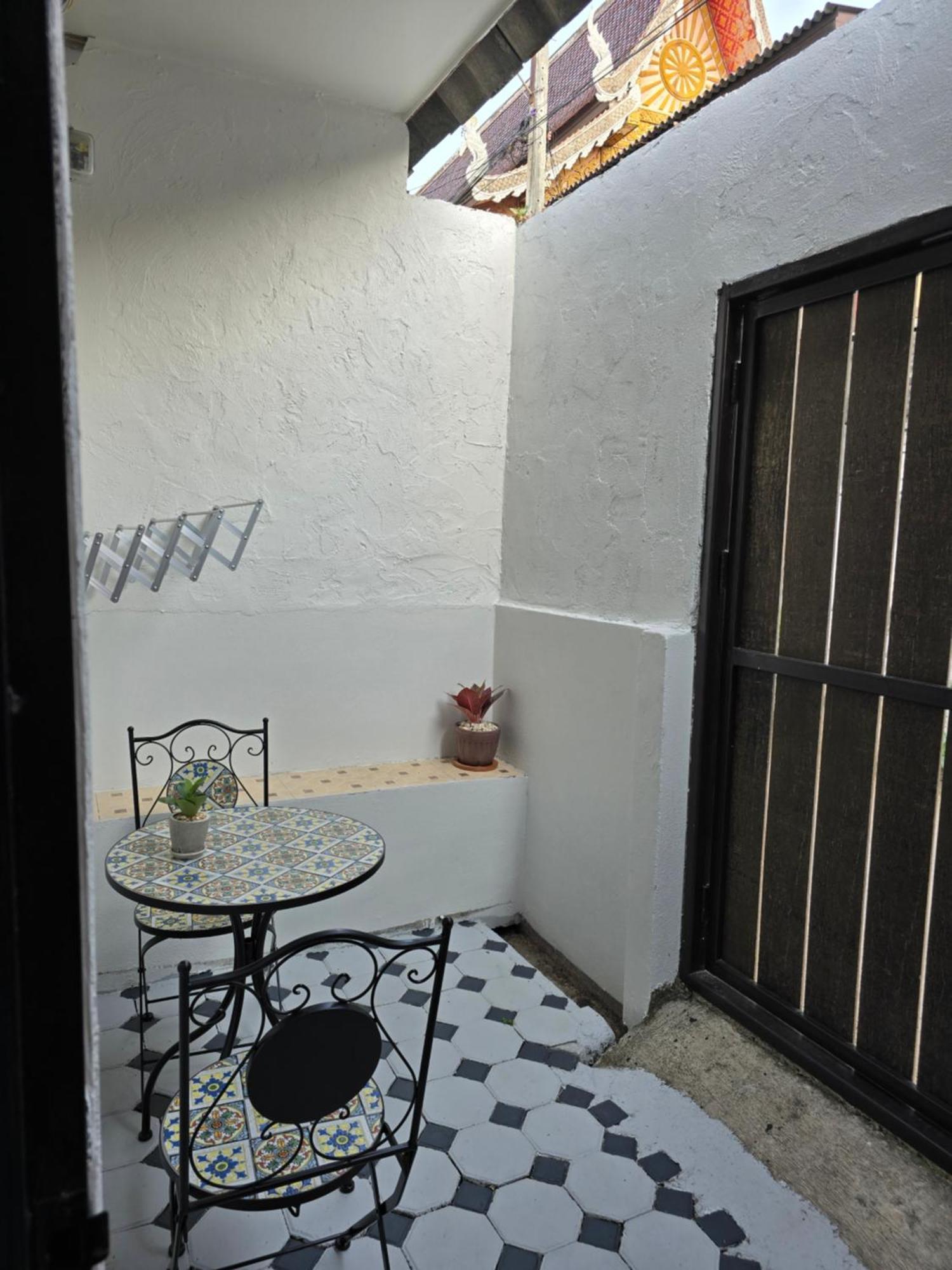The Old City Rooms チエンマイ エクステリア 写真